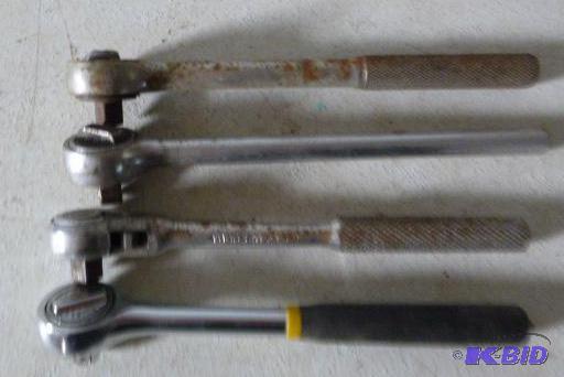 lot 277 image: Four 38" Ratchets...