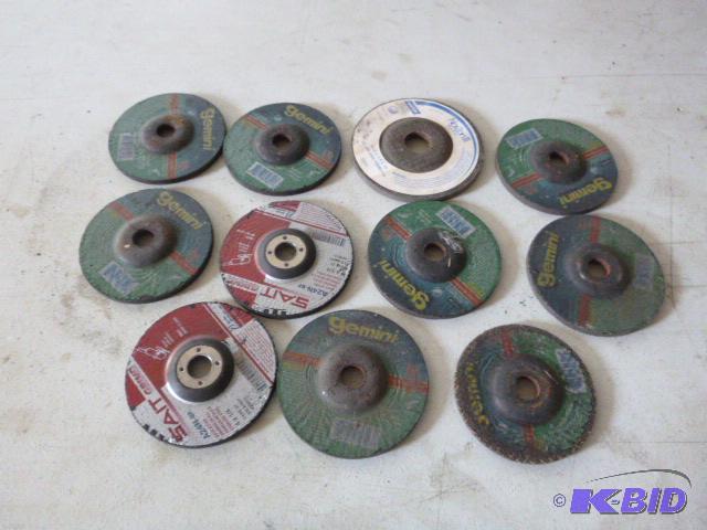 lot 293 image: Miscellaneous 4" Grinding Disks...