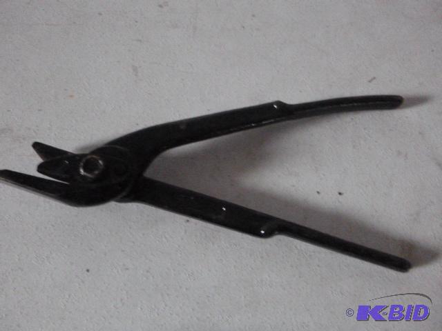 lot 36 image: Banding Cutter...