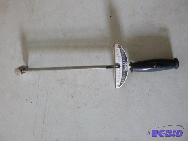 lot 65 image: Husky Torque Wrench...
