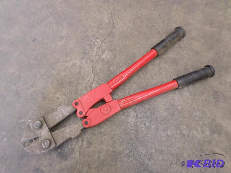 lot 59 image: Heavy Duty Bolt Cutters...