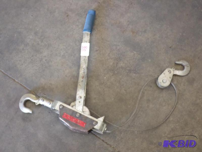 lot 80 image: Cable Puller...