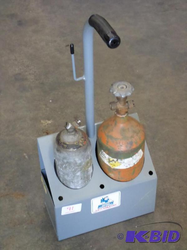 lot 91 image: Oxi-Acetylene Tank & Rack Set...