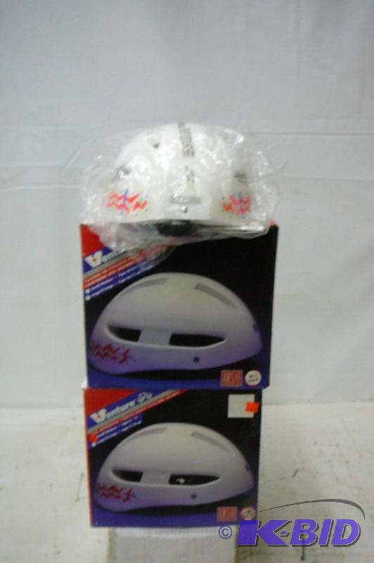 Venture cycling helmet size ML white...