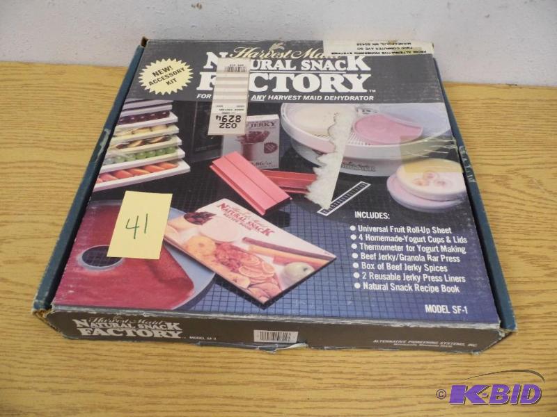 lot 41 image: Harvest Maid Accessory Kit