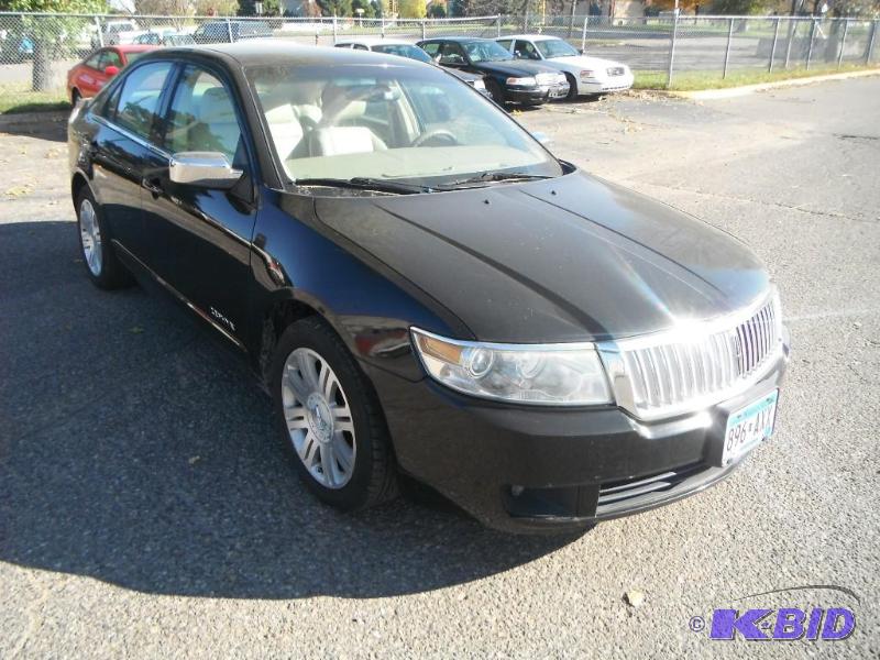 2006 Lincoln Zephyr Four Door Luxury Sedan