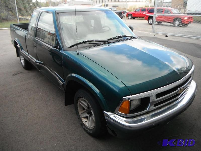 1996 Chevy S-10 Pick Up