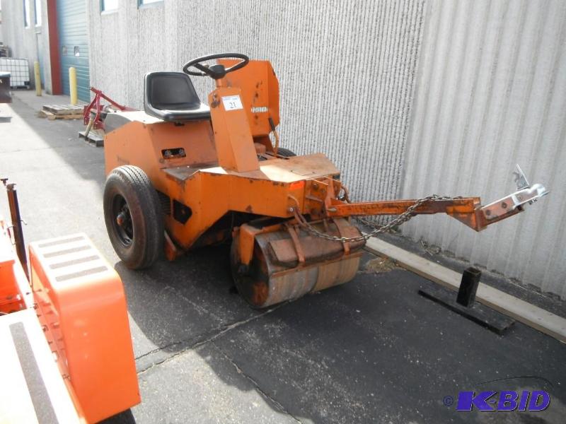1981 Rosco Black Top Roller
