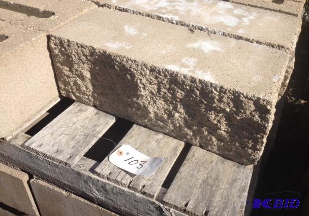 lot 103 image: 1 Pallet of Londonstone Retaining Wall Block ...
