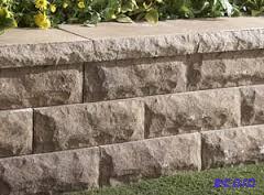 lot 106 image: 1 Pallet of Londonstone Retaining Wall Blocks...