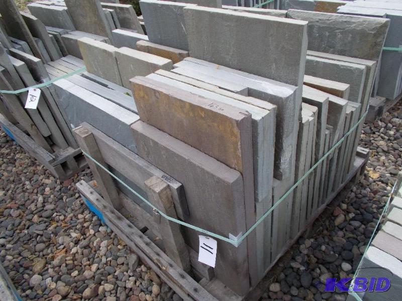 lot 11 image: 1 Pallet Consisting of 163 sq ft of Bluestone...