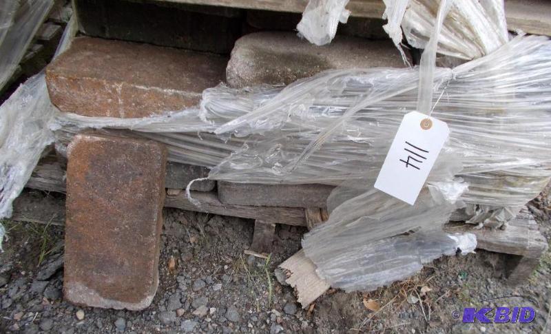 lot 114 image: 1 Pallet of Borgert Strassen Bavaria Pavers M...