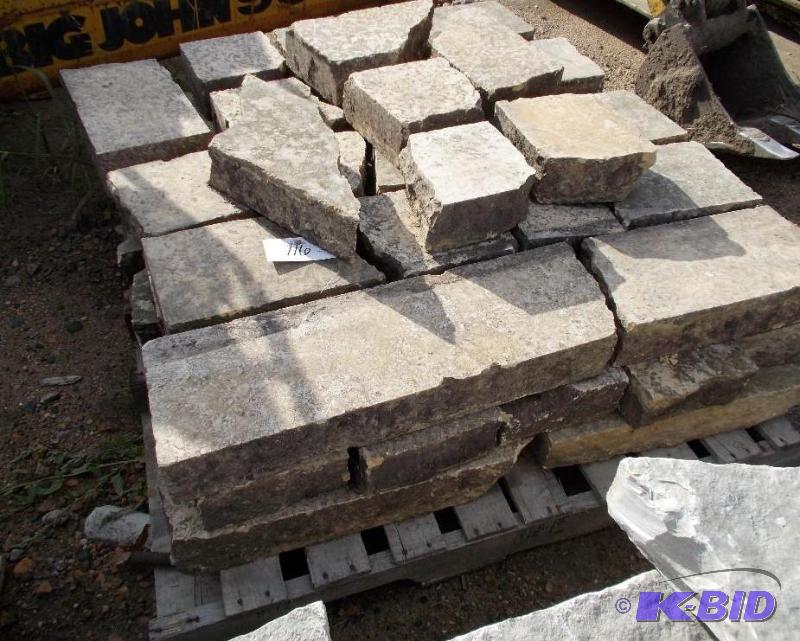 lot 116 image: 1 Pallet of Fondulac&nbspWeathered Edge Wall...