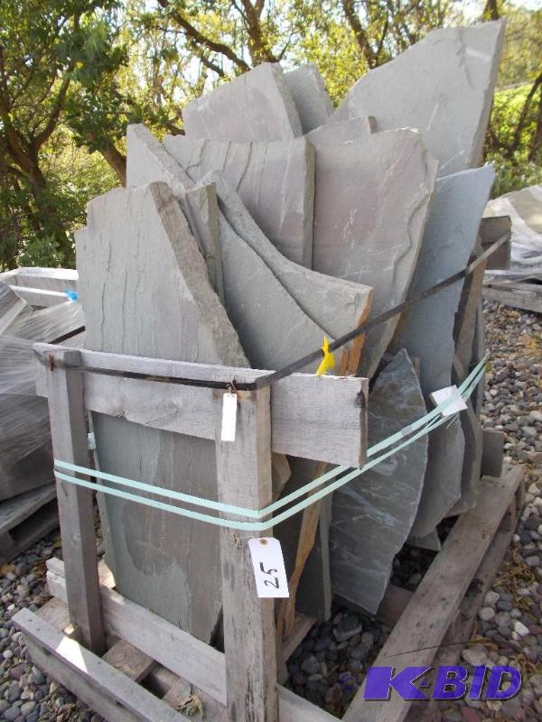 lot 25 image: 1 Pallet of Bluestone Flagstone In Irregular ...