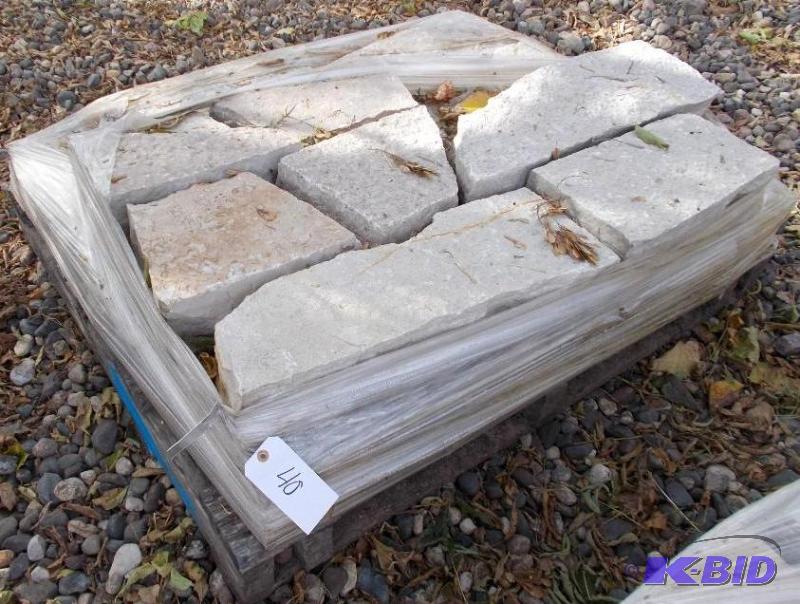 lot 40 image: 1 Pallet of 8" Limestone Wall Stone...