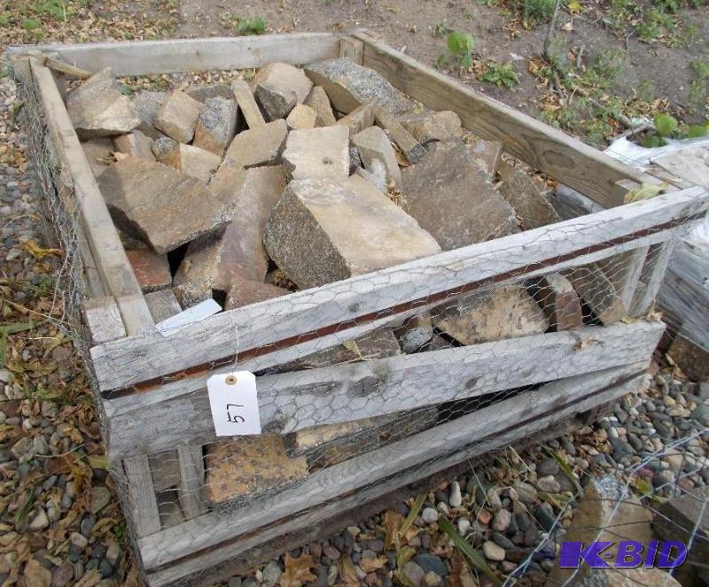 lot 57 image: 1 Pallet of Granite Veneer Wall Stone Approxi...