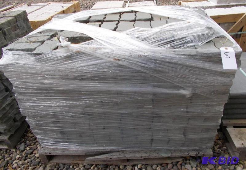 lot 67 image: 1 Pallet of Bluestone Wavy Pavers Approximate...