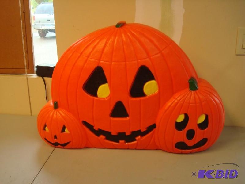 Plastic Pumpkin Blowmold...