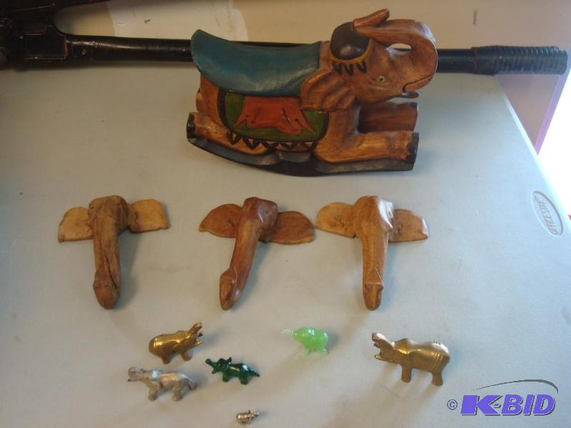 Lot Of Elephant Figures...