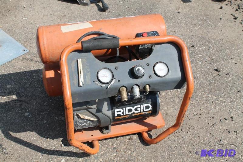 Rigid jobsite compressor 5 Gallon 1.5 HP 120 ...