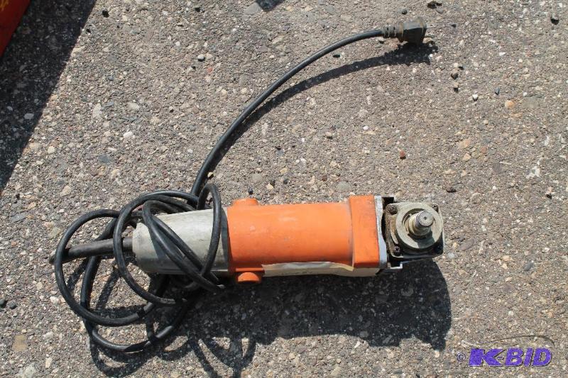 4&quot Angle Grinder 120 Volts 11000 RPM 58...