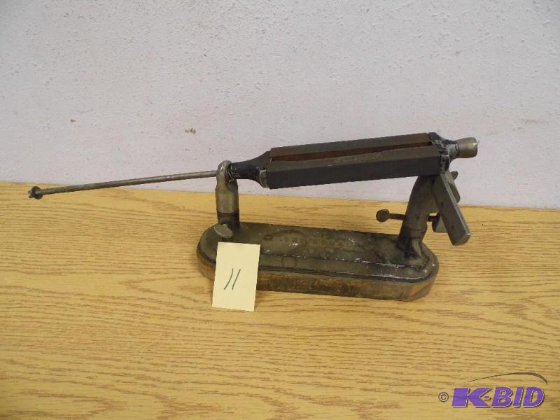 Universal Knife Sharpener