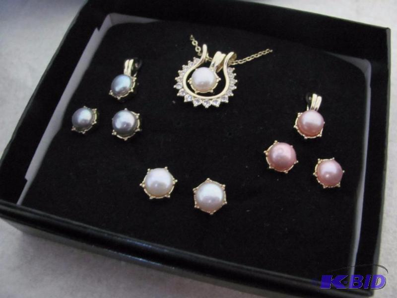 Pearl Wardrobe Set