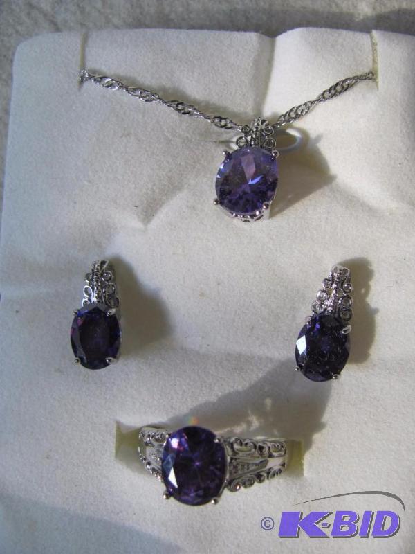 Stylish Purple Crystal Jewelry Set