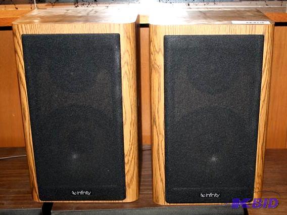 lot 107 image: Infinity RS2000 speakers 14x9x8"...