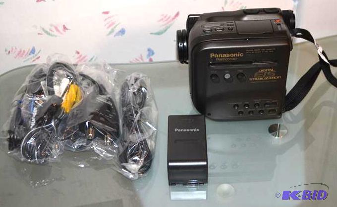 lot 161 image: Like new Panasonic Palmcorder with Image Stab...