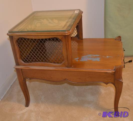 lot 166 image: Fine Arts Furniture Company Grand Rapids End ...