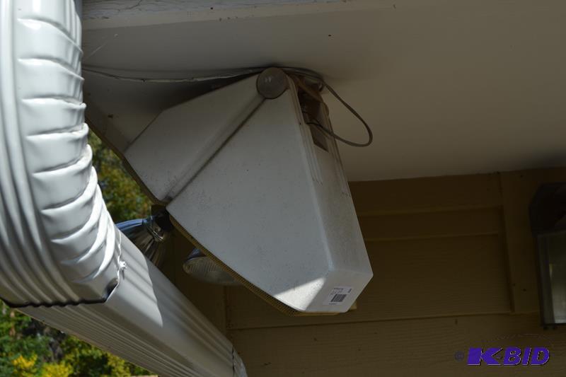 lot 35 image: Klipsch Outdoor speakers used for the pool mo...