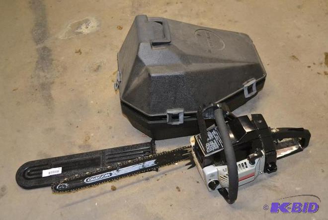 lot 65 image: 18" CRAFTSMAN Chainsaw with case- was to...
