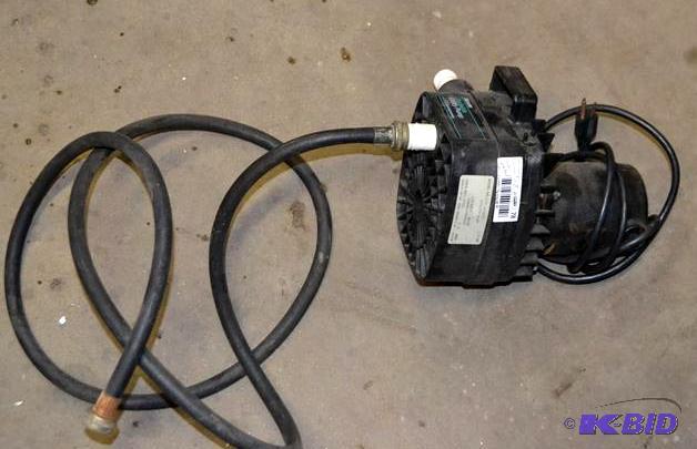 lot 78 image: 12 HP Utility pump- plugged it in and it spa...