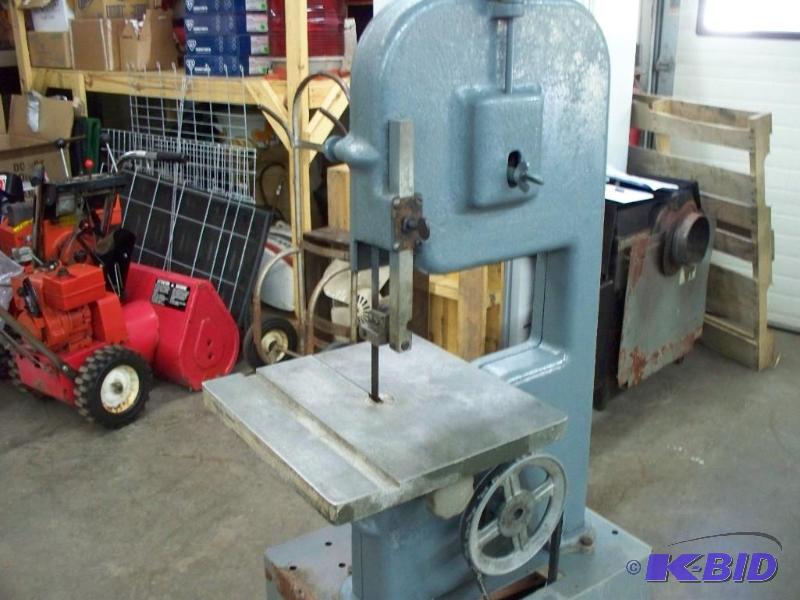 lot 65 image: Shop Master Bandsaw works...