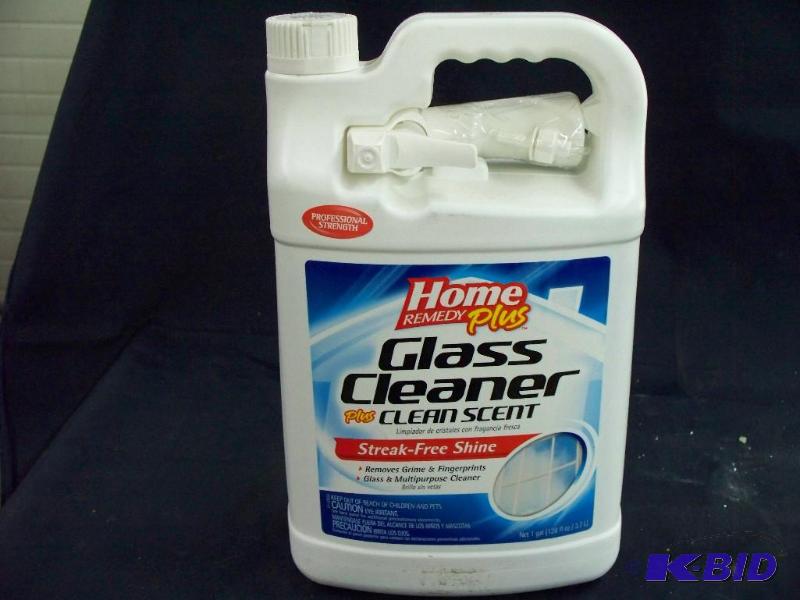 lot 77 image: Gallon glass cleaner new...
