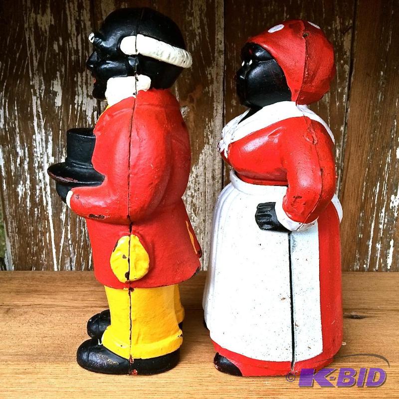 lot 22 image: Uncle Moses and A Jemima Coin Banks X 2