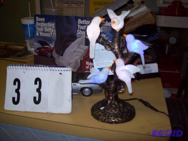 Bronze Lighted Bird Lamp, Changes Colors, Wor...