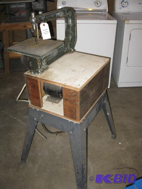 lot 10 image: Shopmaster scroll saw on stand, works...