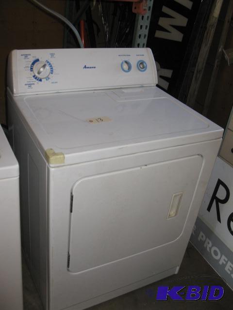 lot 13 image: Amana Dryer, 5 years old, works...