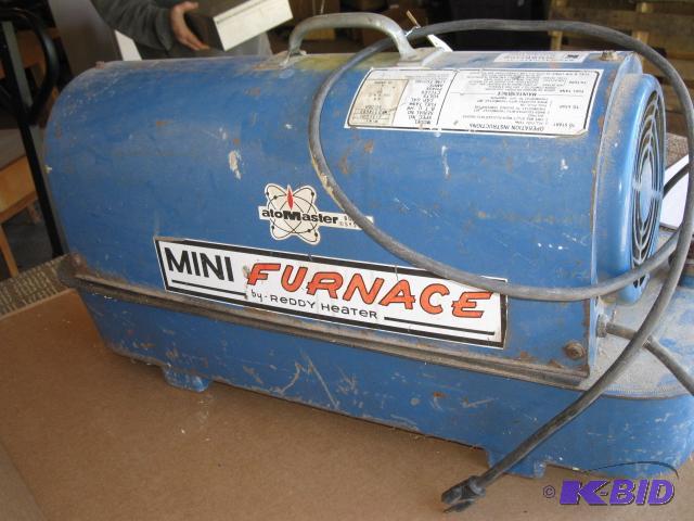 lot 6 image: Mini Furnace by Reddy Heater, 50,000 BTU, did...