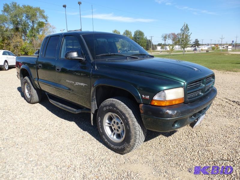 lot 3 image: 2000&nbspDodge Dakota Sport Quad Cab 4WD Ha...