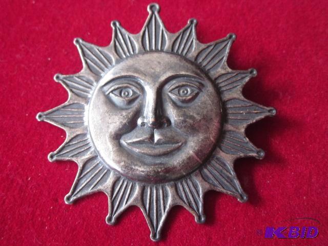 .925 Sterling brooch, unmarked, tested.&nbsp...