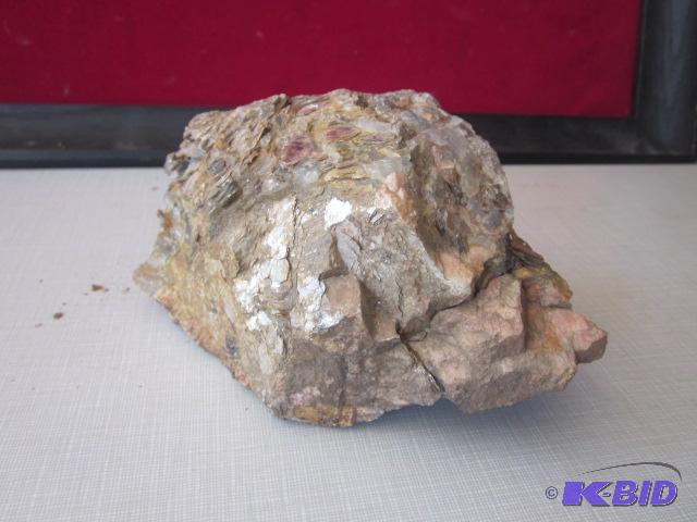 6 inch quartz rock with fools gold, please in...