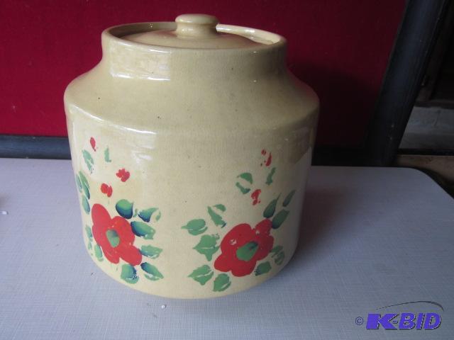 Rare 12 inch Red Wing Saffron Ware cookie jar...
