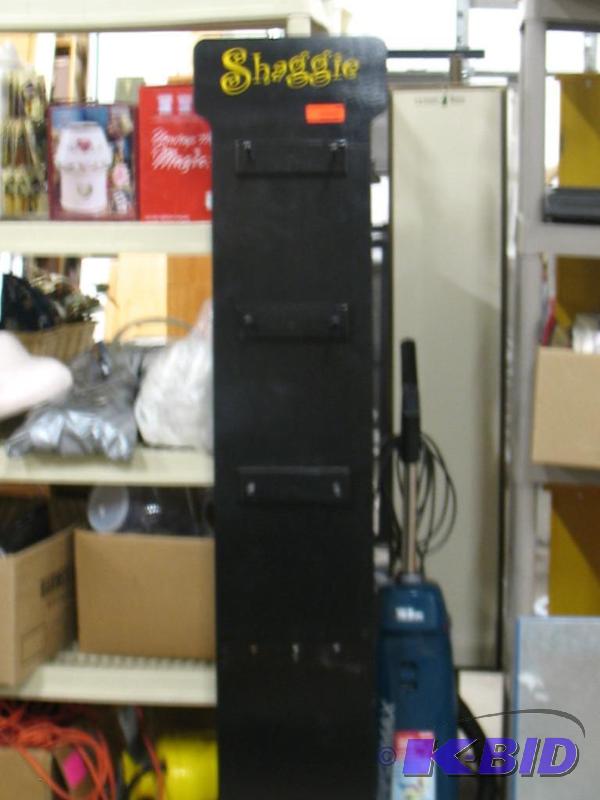 Display Board with pegshooks...