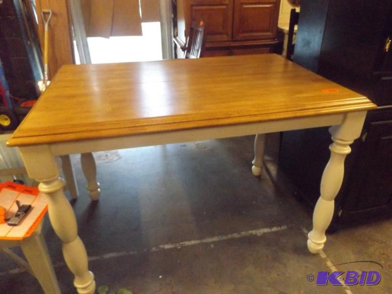 Dining Room Table, 55 x 37 x 37 tall no...