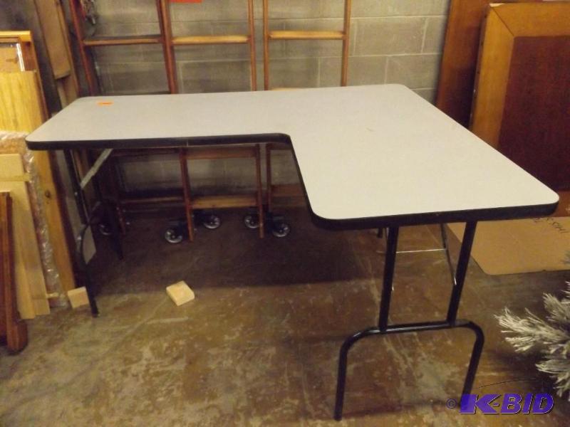 L shaped folding table, 5 x 4 x 3 wide...