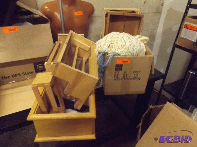 Plant hangers, wood baskets...