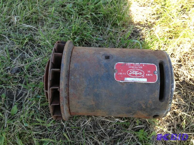 lot 102 image: Ford 7 Volt Generator ...
